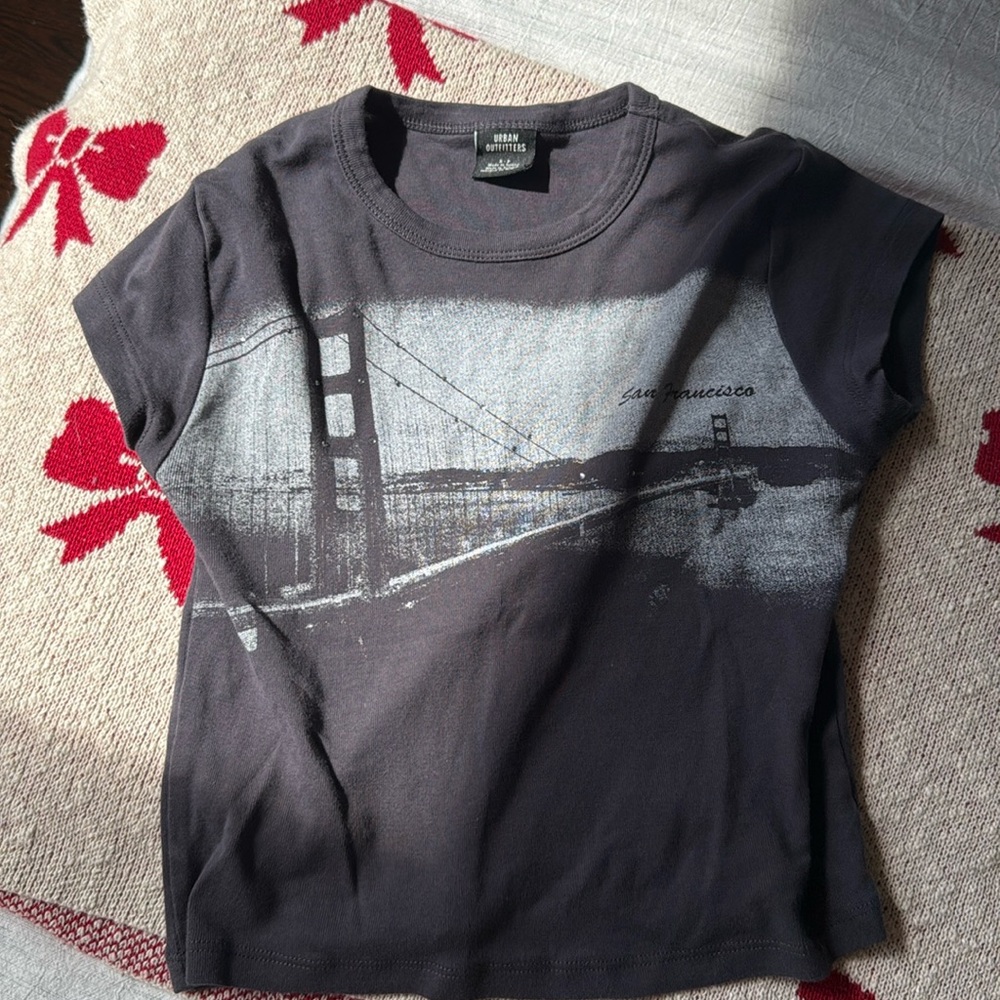 urban outfitters san francisco baby tee